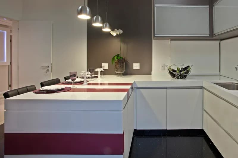 Cozinha com listras – design de interiores