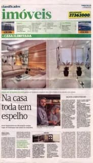 Na casa toda tem espelho