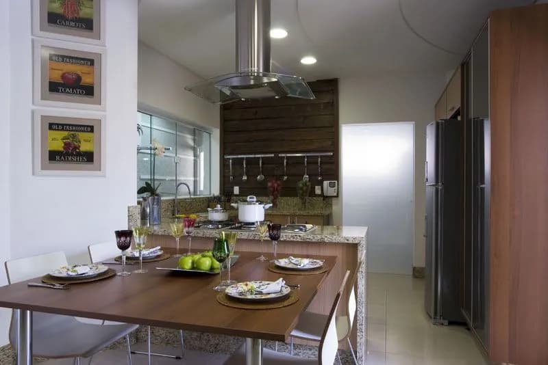 Cozinha na cidade com estilo de campo