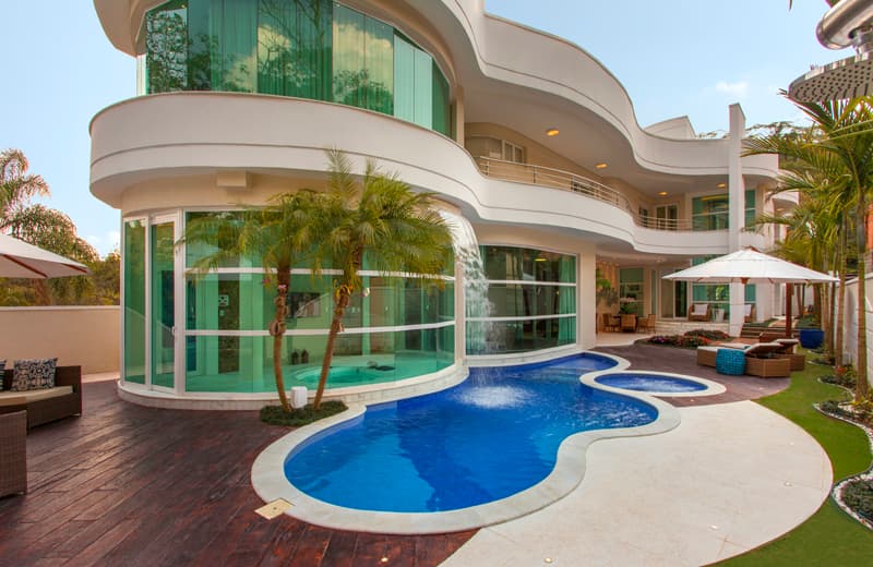 A piscina orgânica da Casa Vanessa