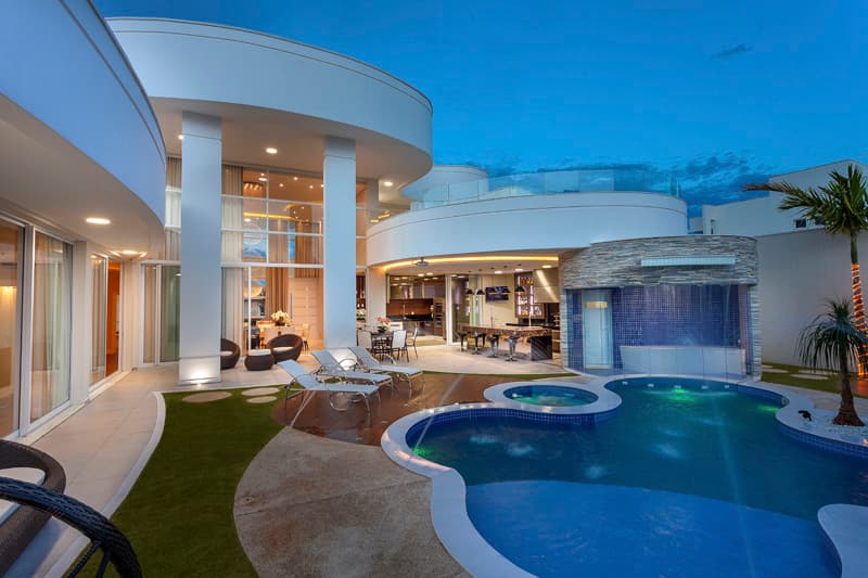 Lazer Itapeva – arquitetura das curvas