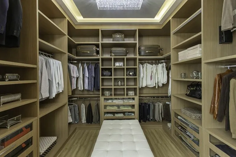 Arquiteto Aquiles Nicolas Kilaris_Casa Indaiatuba_Closet