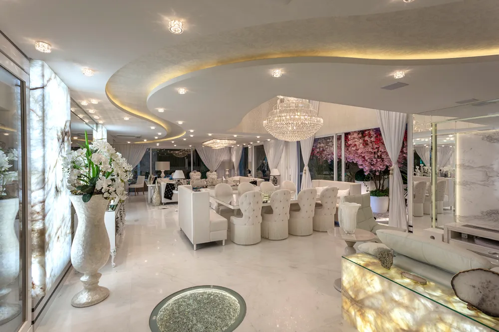 Arquiteto Aquiles Nícolas Kílaris - Casa Versace - jantar